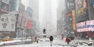 Furtună de zăpadă în New York. Orașul a fost BLOCAT