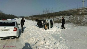 Microbuz, RĂSTURNAT în sudul R. Moldova