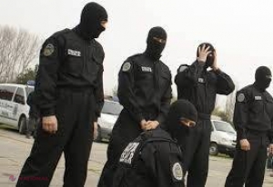 DETALII despre perchezițiile de ieri în casa membrului CEC din Găgăuzia