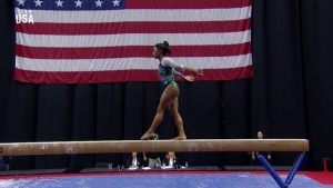 VIDEO // Premieră ISTORICĂ în gimnastică: Procedeu UNIC la Campionatele din SUA! Imaginile fac înconjurul lumii 