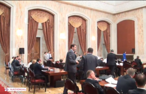 Liberalii și comuniștii vor comisie parlamentară care să ancheteze accidentul lui Recean