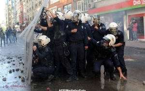 Violențe la Istanbul. Ciocniri între manifestanți și polițiști