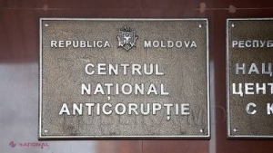 Șeful unui post vamal și un businessman, REȚINUȚI de CNA