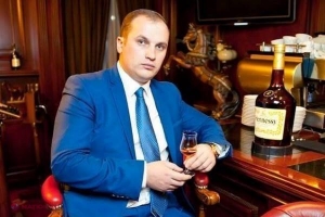 Foto // Condamnat la ÎNCHISOARE, Valerian Mânzat petrece într-o veselie