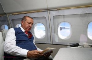 SURPRINDERE TOTALĂ. Turcii care au încercat să dea un telefon noaptea trecută l-au auzit BRUSC pe Erdogan. MESAJUL transmis de preşedintele Turciei