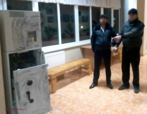 Edineț // Doi bărbați au legat paznicul și au furat SUTE de mii de lei... dintr-un cămin cultural
