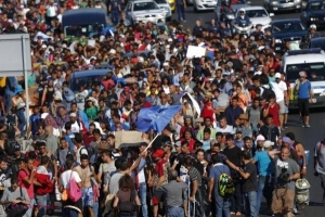 Polonia NU va mai accepta refugiaţi, iar DOUĂ ţări şi-au ÎNCHIS graniţele