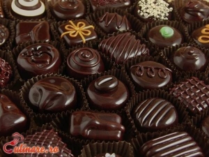 STUDIU // Dacă oferiți ASTA unei femei, aveți 41% şanse să o CUCERIȚI!