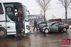 Bălți // Accident cu implicarea unui autobuz de pe ruta Chișinău - Sankt Petersburg. O persoană a MURIT