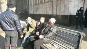 Opoziția de la Kiev anunță TREI MORȚI din rândul protestatarilor: „Alți șapte sunt pe moarte”