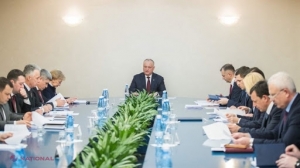 Dodon vrea să-i liniștească pe deputați REBELI și organizează ședința CSS? „Se strânge FUNIA și le vine timpul... E vorba de furtul miliardului și AIC. Avem progrese”