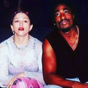 Motivul despărţirii dintre Tupac şi Madonna iese la iveală după 22 de ani