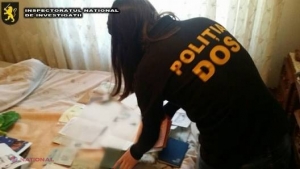 Au dat MII de euro pentru cetățenia Federației Ruse pe care nu au mai primit-o. Ce riscă o femeie