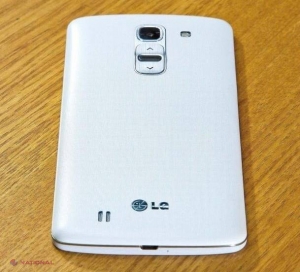 Primele imagini cu smartphone-ul creat în cel MAI MARE SECRET