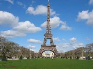 Turnul Eiffel ar putea fi protejat de un zid de sticlă antiglonț