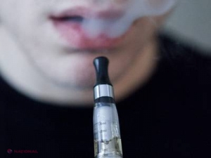 Ţigările electronice: Ce conţin de fapt şi de ce pot fi DĂUNĂTOARE