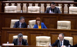 POZA ZILEI // Deputata comunistă care s-a îmbrăcat în culorile drapelului ucrainean