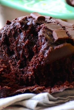 REȚETĂ // Cum să faci Mississippi Mud Muffin acasă