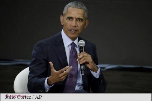 Facebook: Obama l-a AVERTIZAT pe Zuckerberg cu privire la influența rusă