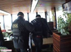 Unul din figuranţii în dosarul FISC, evadat acum trei luni, din nou în arest la domiciliu