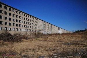 GALERIE FOTO // Hotelul cu 10.000 de camere şi niciun turist: Motivul pentru care a rămas pustiu încă din timpul construcţiei