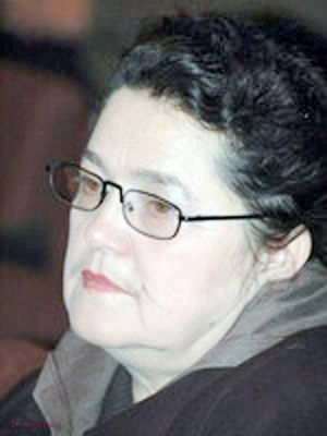 Pe contrasens // Viaţa trebuie să devină artă (teatru)?