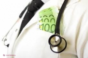 Un poliţist şi un medic narcolog, reţinuţi cu mită