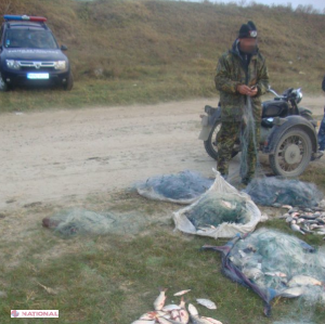 FOTO Pescuit cu ustensile ILEGALE, amendă de 400 de lei