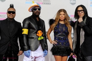 Black Eyed Peas REVINE pe scenă
