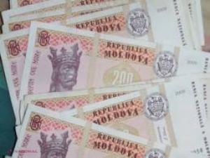 Şeful adjunct al Inspecţiei teritoriale de muncă din Drochia, reţinut de CNA