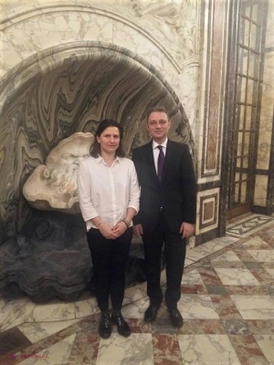 Ambasadorul României la Paris, Luca Niculescu, a felicitat-o pe Roxana Mărăcineanu, noul ministru al Sporturilor în Franța: „O mare campioană”
