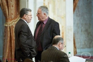 Diacov scos din sărite de Ghimpu: „Ne puneți în situația să cerem un referendum”