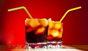 Băuturile îndulcite cu zahăr, OTRAVĂ pentru sănătate