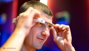 Ar putea Google Glass să-ţi „fure” PIN-ul de la 3 metri distanţă? Specialiştii au demonstrat ce poate face un software recent inventat