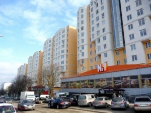 Numărul de apartamente date în folosință CREȘTE