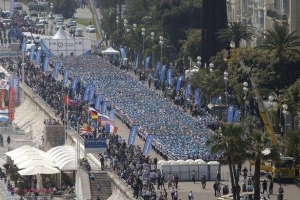 FOTO // CONCEDIU la Paris. Cadoul unui PATRON pentru angajații săi