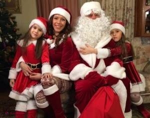 Nona Marian și fetițele ei au lansat videoclipul piesei „Zurgălăi”