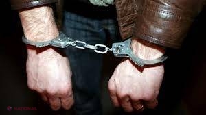 Businessman român, jefuit la Chișinău. Un fotomodel făcea parte din gruparea criminală