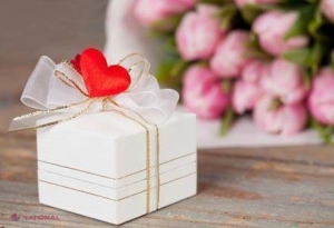 SUGESTII de cadouri pentru 8 Martie. Ce ai putea DĂRUI femeii din viața ta