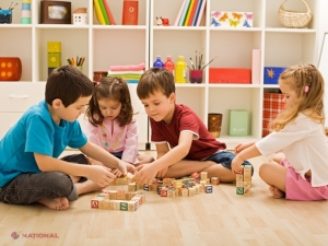 Parlamentul României a aprobat proiectul de lege ce prevede DUBLAREA ALOCAȚIEI pentru copiii între 2 şi 18 ani la 300 de lei şi la 600 de lei pentru copiii cu handicap. Când intră în vigoare legea