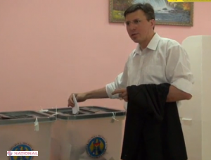 Matinali! Mai mulți candidați la șefia capitalei au fost la vot! Ce promit pentru Chișinău