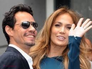 Marc Anthony divorţează de soţia sa, după ce artistul a sărutat-o pe Jennifer Lopez pe scenă