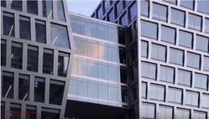 VIDEO // Un zgârie-nori spectaculos inspirat de COLOANA INFINITULUI a lui Brâncuşi, inaugurat în China