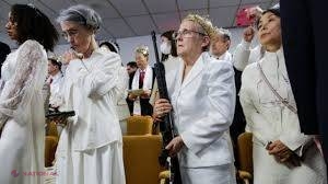 VIDEO // Imagini SUPRAREALISTE: Binecuvântări în biserică pentru mirese și armele lor de asalt