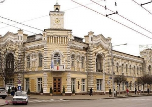 Sediul Primăriei a rămas fără pază