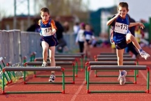 Practicarea sportului în adolescență reduce riscul de a dezvolta această boală