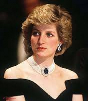 Poliţia britanică examinează noi informaţii privind moartea prinţesei Diana