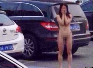 FOTO // Bănuia că soţul o ÎNŞALĂ, aşa că a pus GPS maşinii să vadă unde merge. Cu cine l-a găsit pe infidel avea să o şocheze