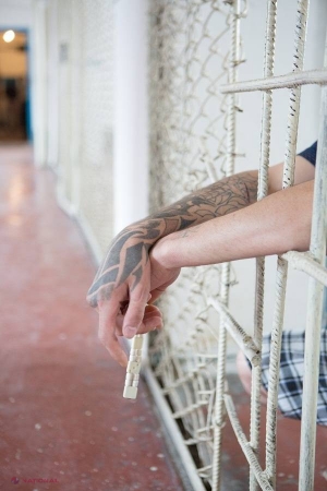 ÎNCHISOARE pentru contrabandă cu substanțe narcotice în proporții deosebit de mari