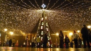 Un oraş din România cheltuie UN MILION DE EURO pentru Crăciun şi Revelion